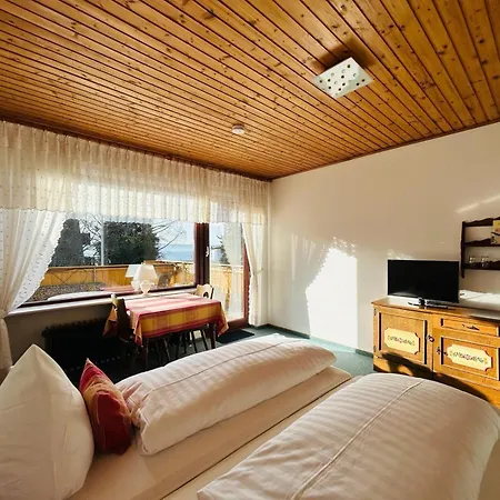 Gaestehaus Herzog Bed and Breakfast