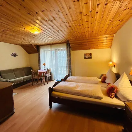 Gaestehaus Herzog Bed and Breakfast