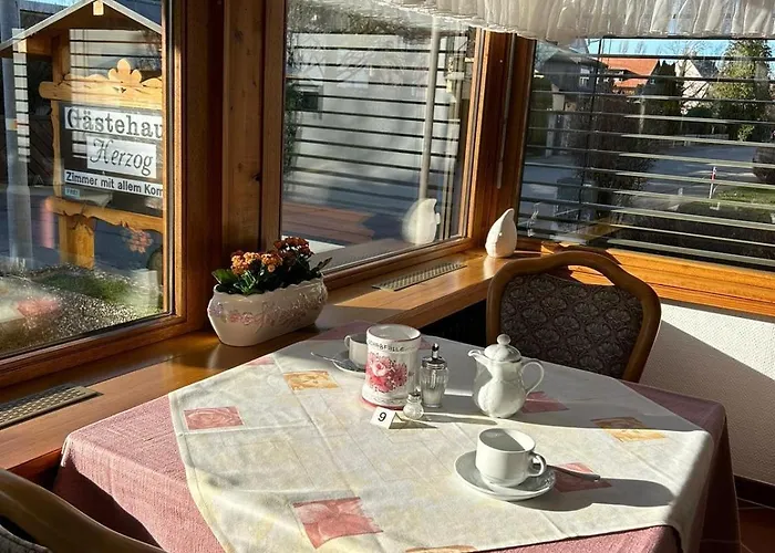 Gaestehaus Herzog Am Bodensee * Uhldingen-Mühlhofen